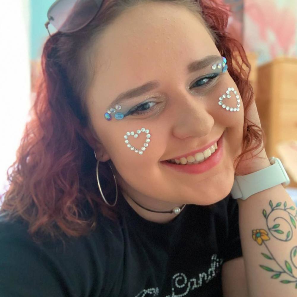 Meet your Posher, Abbey